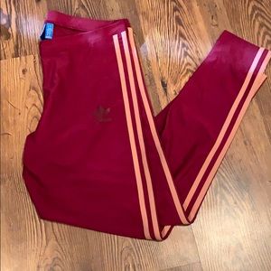 Adidas maroon leggings